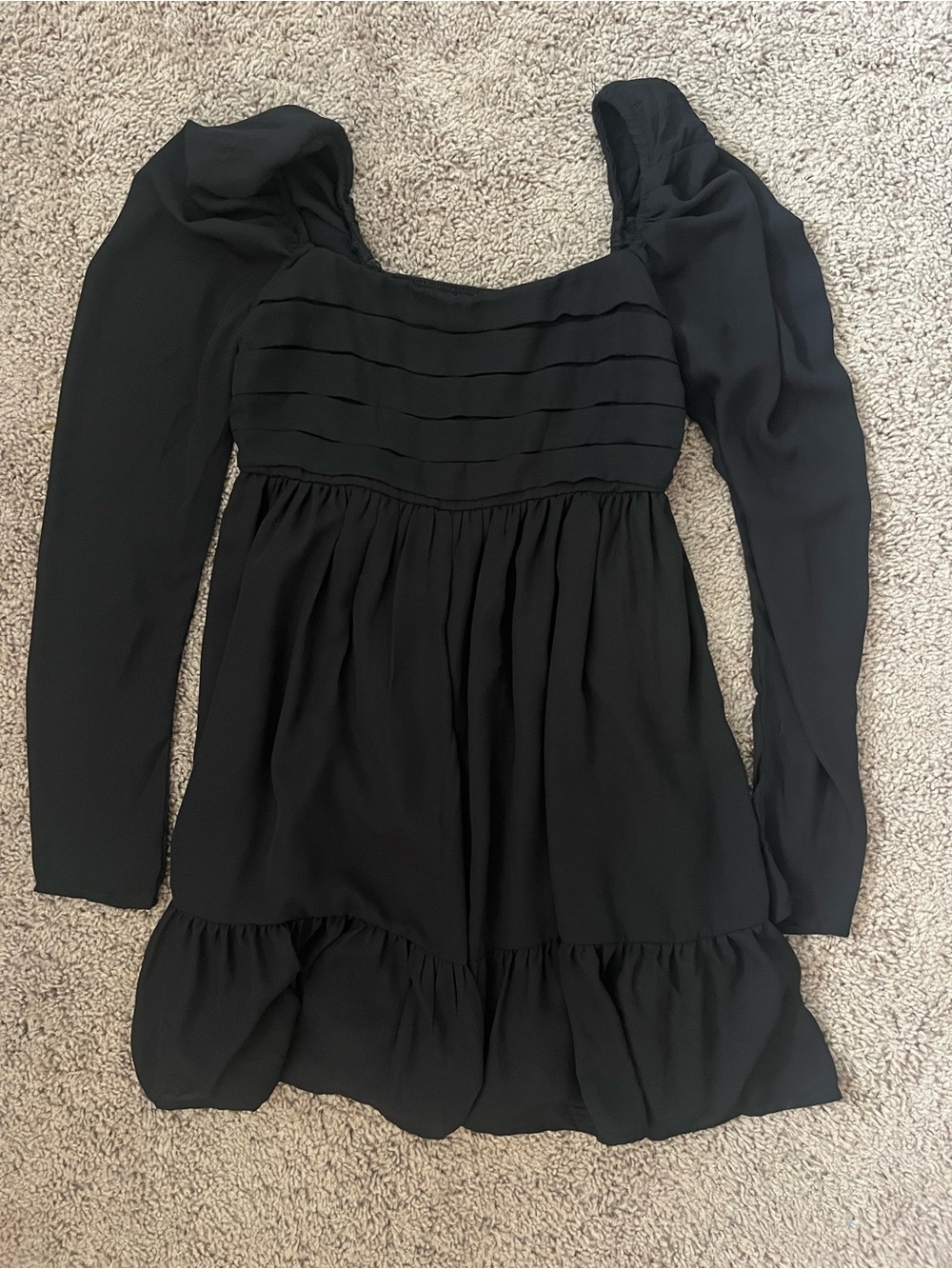 Francesca's Collections Black Long Sleeve Ruffle Mini Dress